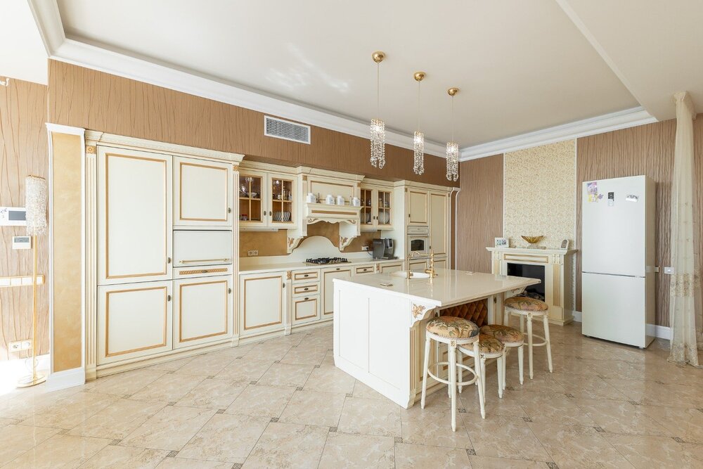 Продажа 4-комнатной квартиры, Сочи, Курортный проспект,  д.108Б